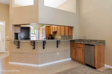 1309 Bent Willow Ln, Louisville, KY 40214 - photo 5