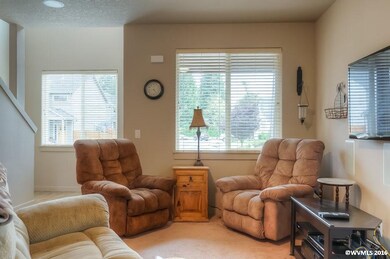 1009 Harbour Ln NE, Keizer, OR 97303 - photo 2