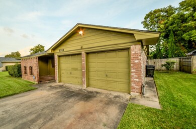 9706 Ebb St, Houston, TX 77089 - photo 6