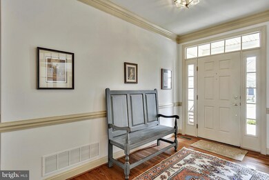 6813 Crofton Colony Ct, Crofton, MD 21114 - photo 4