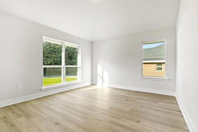 192 Cedartree Ln unit 52B, Cantonment, FL 32533 - photo 4