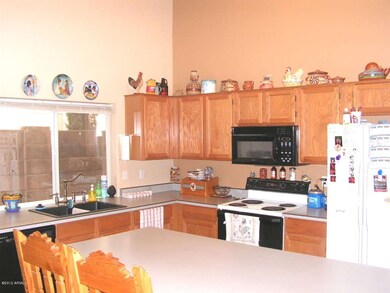 405 W El Freda Rd, Tempe, AZ 85284 - photo 3