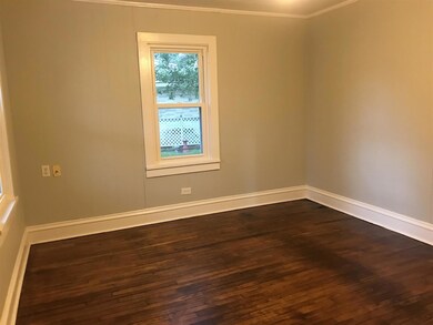 308 S Russell St, Portland, TN 37148 - photo 5