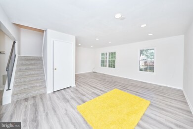 6117 Quiet Pond Ct, Burke, VA 22015 - photo 4