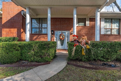 115 Village Rd, Hot Springs National Park, AR 71913 - photo 2