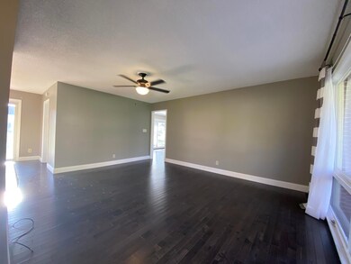 105 W 5th Ave, Watauga, TN 37694 - photo 2