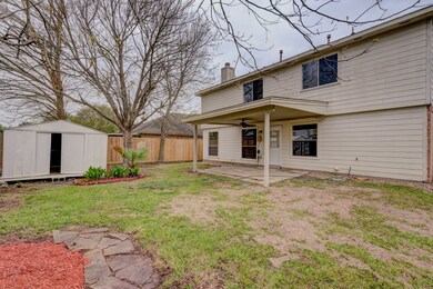 4504 Stonebridge Dr, Pearland, TX 77584 - photo 5