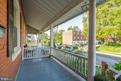 156 E 2nd St, Lansdale, PA 19446 - photo 3