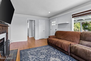 6-Living room