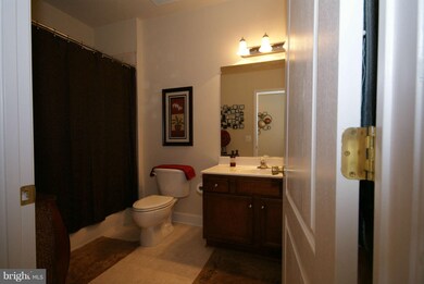 13998 Greendale Dr unit 2, Woodbridge, VA 22191 - photo 6