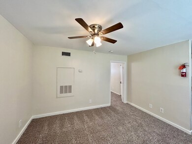 5415 Scott St unit 13, Houston, TX 77021 - photo 2