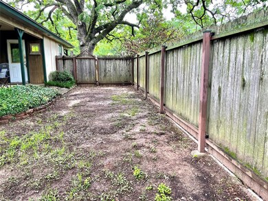 715 N Avenue A, Springtown, TX 76082 - photo 6