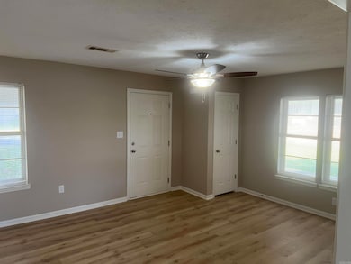 14 Pamela Ln, Conway, AR 72032 - photo 2