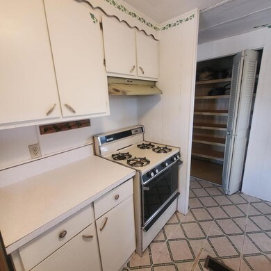 KITCHEN-Counter
