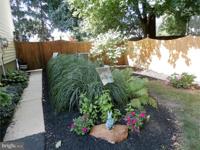 21 Winding Way W, Morrisville, PA 19067 - photo 2