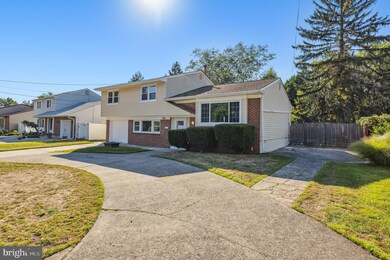 504 W Laurel Rd, Stratford, NJ 08084 - photo 2