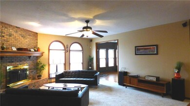 14231 W 84th Terrace, Lenexa, KS 66215 - photo 4