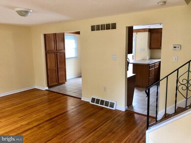 100 E Elm Ave, Lindenwold, NJ 08021 - photo 4