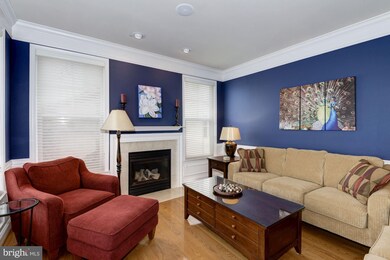 23846 Burdette Forest Rd, Clarksburg, MD 20871 - photo 4