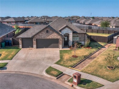 2908 NW 183rd Cir, Edmond, OK 73012 - photo 3
