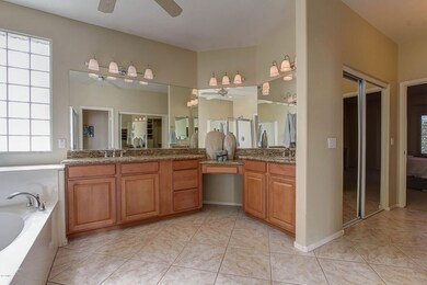 010_Master Bathroom