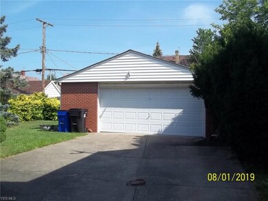 19321 Shawnee Ave, Cleveland, OH 44119 - photo 3
