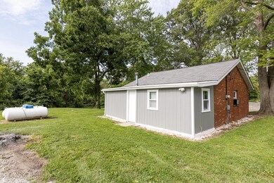 1101 Bethel Mine Rd, Caseyville, IL 62232 - photo 3