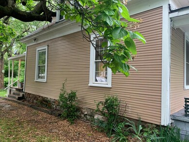 312 N Connor - 03