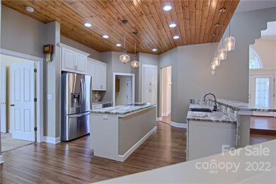 25 Stockwood Rd, Asheville, NC 28803 - photo 6