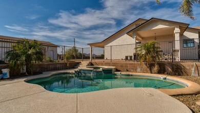 5 Fenced in pool & spa