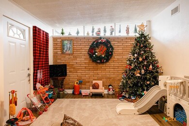 801 Fern Ln, Victoria, TX 77904 - photo 5