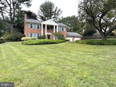 2053 Kings House Rd, Silver Spring, MD 20905 - photo 2