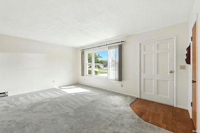 6015 Yellowstone Dr, Fort Wayne, IN 46818 - photo 6