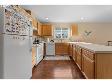 1745 SW 27th St, Troutdale, OR 97060 - photo 7