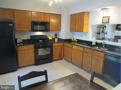 4233 Jonathan Ct, Dumfries, VA 22025 - photo 4