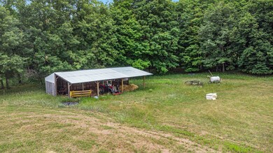 lean to pole barn