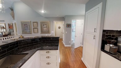 892 Village Brook Way, Columbus, OH 43235 - photo 4