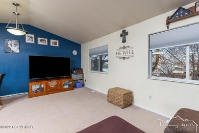 Living Room-20220310-1326