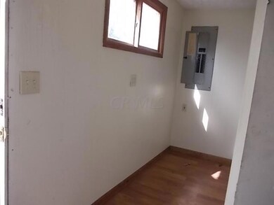 3731 Eisenhower Rd, Columbus, OH 43224 - photo 7