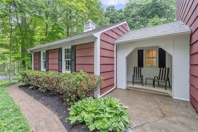 Front Breezeway