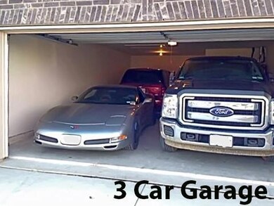 3 Car garage, Tandem.  Or put your Boat and 2 cars