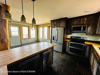 Kitchen2
