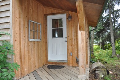 Timber frame entry details