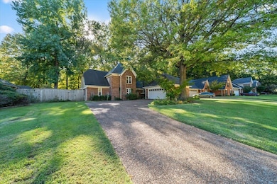 8683 Beckenham Dr, Cordova, TN 38016 - photo 2