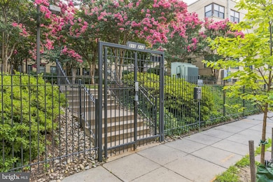 Savoy Court unit 115, Washington, DC 20032 - photo 2