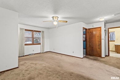 2108 Austin Dr, Springfield, IL 62704 - photo 5