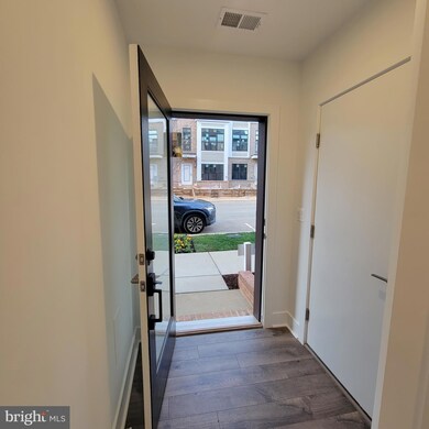 2008 Tysons Ridgeline Rd, Pimmit Hills, VA 22043 - photo 4