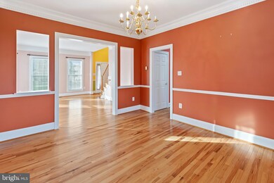 11525 Jamestown Ct, Laurel, MD 20723 - photo 7