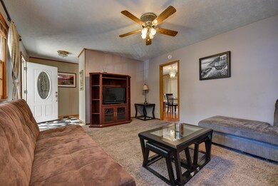 2050 S Linden-3