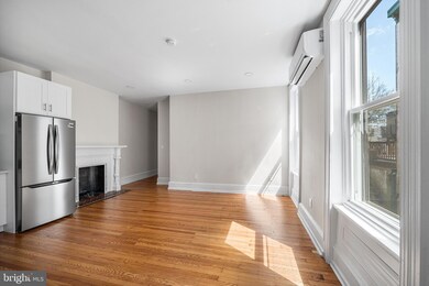 2309 Green St unit 2R, Philadelphia, PA 19130 - photo 3